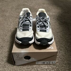 W's Cloudvista Glacier/Black - 6.5